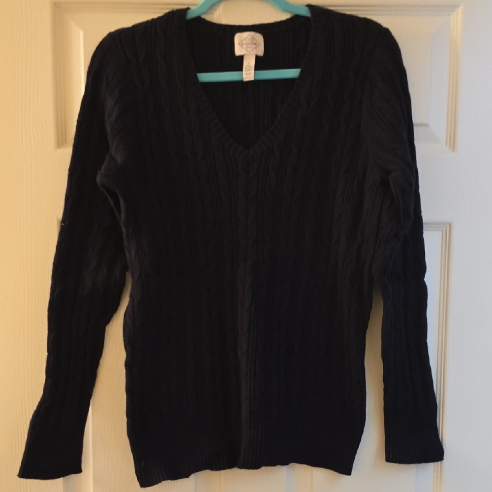 St. John's Bay Black V-Neck Sweater